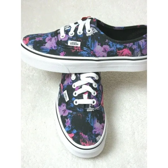 Vans Authentic Women's Warped Floral Canvas Skate Shoes Black True White NWT