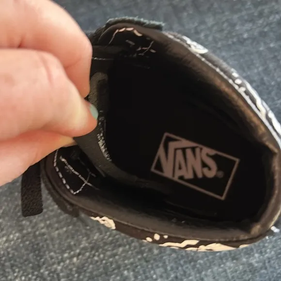 Vans Bandana Skulls Black High-Top Sneakers