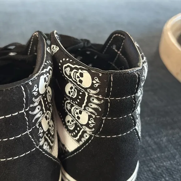 Vans Bandana Skulls Black High-Top Sneakers