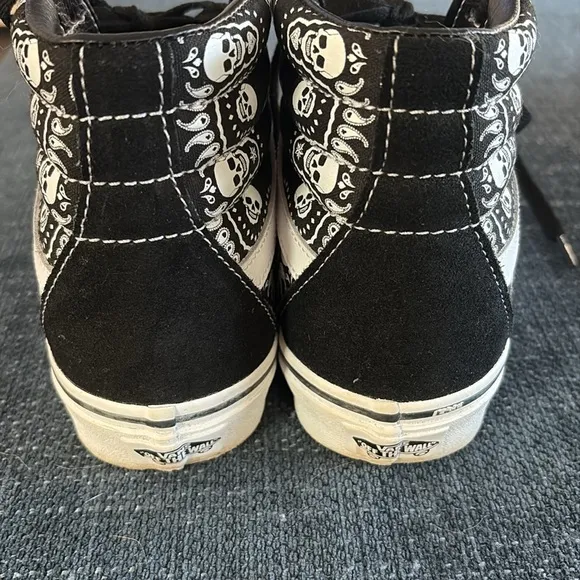 Vans Bandana Skulls Black High-Top Sneakers