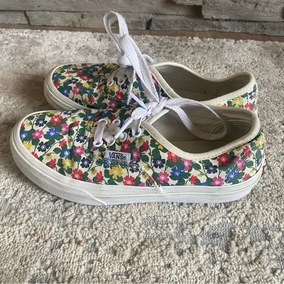 Vans Floral Authentic Sneakers Low Top Boat Shoes Flower Print Lace Up: 2