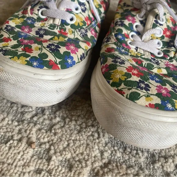 Vans Floral Authentic Sneakers Low Top Boat Shoes Flower Print Lace Up: 2