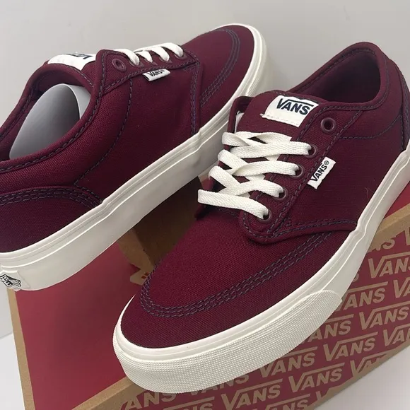 Vans Men's Burgundy Canvas Sneakers AtwoodOutdoor Port RovaleVN000CX84QU