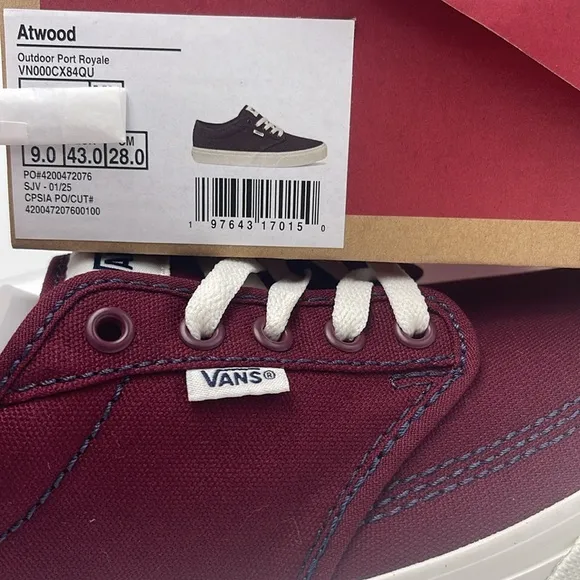 Vans Men's Burgundy Canvas Sneakers AtwoodOutdoor Port RovaleVN000CX84QU