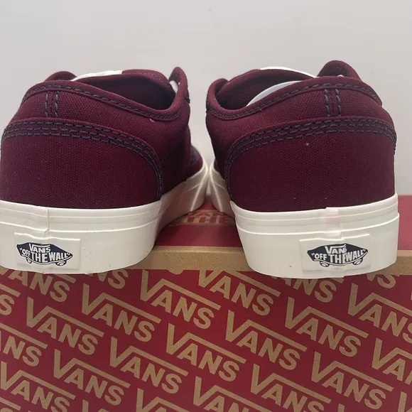 Vans Men's Burgundy Canvas Sneakers AtwoodOutdoor Port RovaleVN000CX84QU