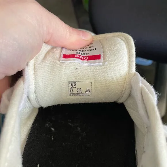 Vans Men's Marshmallow Chukka Low Pro Canvas &amp; Suede Skater Sneakers - Size 8.5
