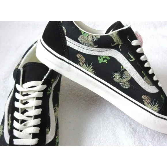 Vans Men's Old Skool Desert Snake Black White Canvas Suede shoes Sizes NIB