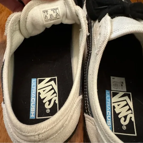 Vans Old Skool Style 36 Skateboarding Shoes Unisex Black Sole. New