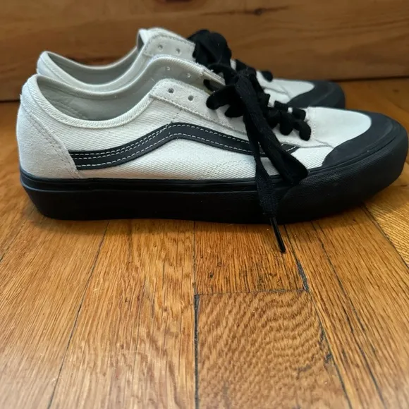 Vans Old Skool Style 36 Skateboarding Shoes Unisex Black Sole. New