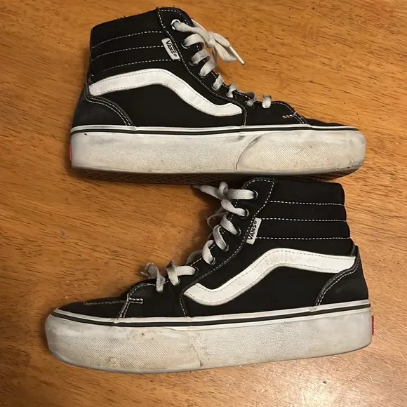 Vans Sk8-Hi Canvas Black &amp; White Shoes Women’s Size 6.5