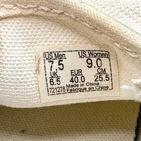 Vans | Unisex | Classic Canvas Overply Blanc De Blanc Slip On Shoes | Size 7.5