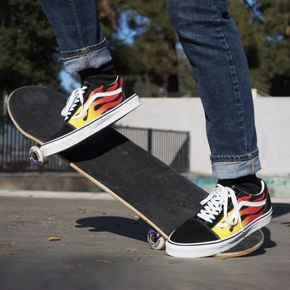 VANS Unisex Size M-7.5/W-9 Lace Up Flame Old Skool Low Top Skate Shoes Black NWT
