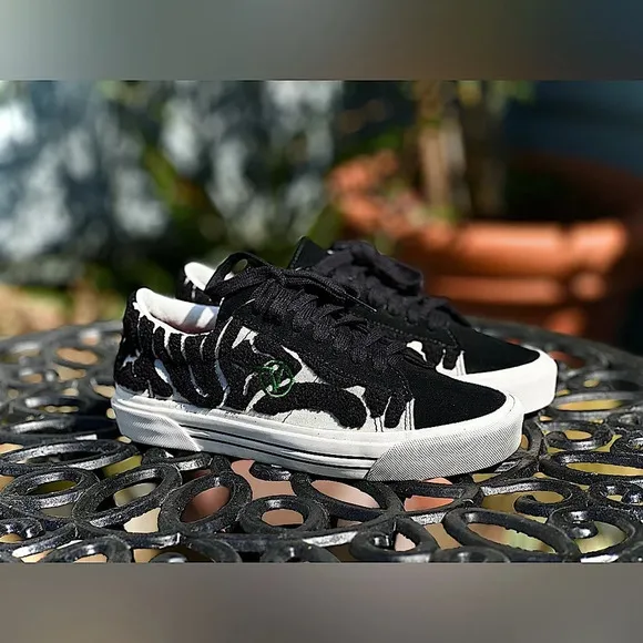 Vans — Vans x Anderson .Paak Malibu SID DX Shoes