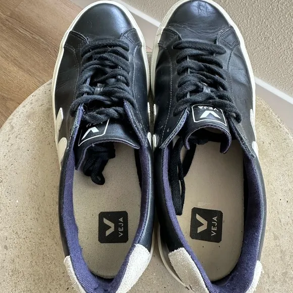 Veja Campo Black and White Low-Top Sneakers with Textured Upper
