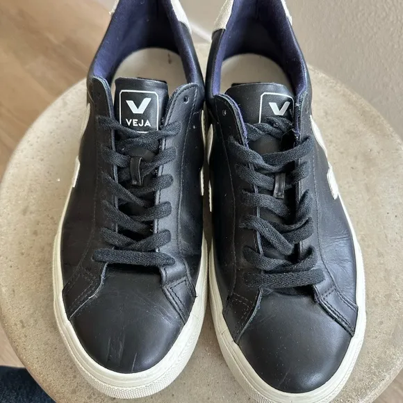 Veja Campo Black and White Low-Top Sneakers with Textured Upper