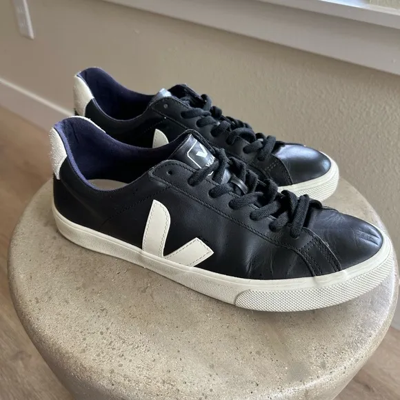 Veja Campo Black and White Low-Top Sneakers with Textured Upper