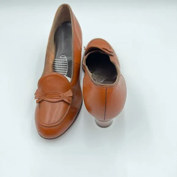 Velvet Step Vintage 1950’s Tan Brown Leather Women Heels Size 6.5