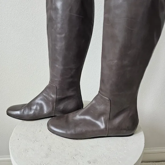 Vera Wang Lavender Larissa over the knee leather boots size 7