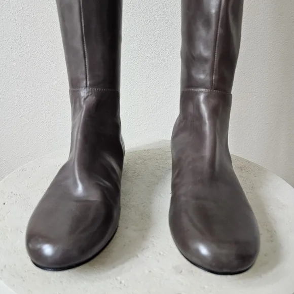 Vera Wang Lavender Larissa over the knee leather boots size 7