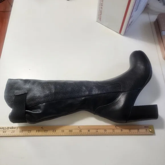 Vero cuoio *skinny calf* Womens 9 leather boots  biker gothic romanticgoth