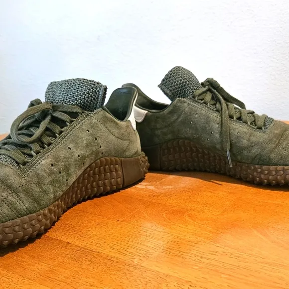 Very Lightly Worn - ADIDAS KAMANDA - Olive Green Athletic Shoes, Size 9.5