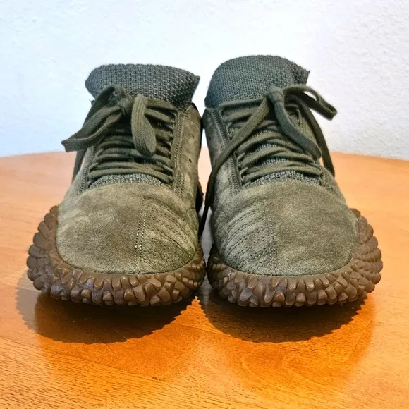 Very Lightly Worn - ADIDAS KAMANDA - Olive Green Athletic Shoes, Size 9.5