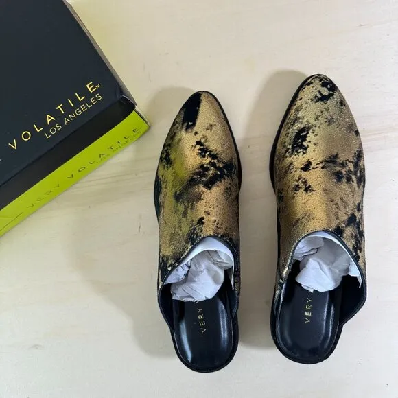 Very Volatile Moonstruck Gold Black Leather Mule Booties NIB‎ 8 NEW