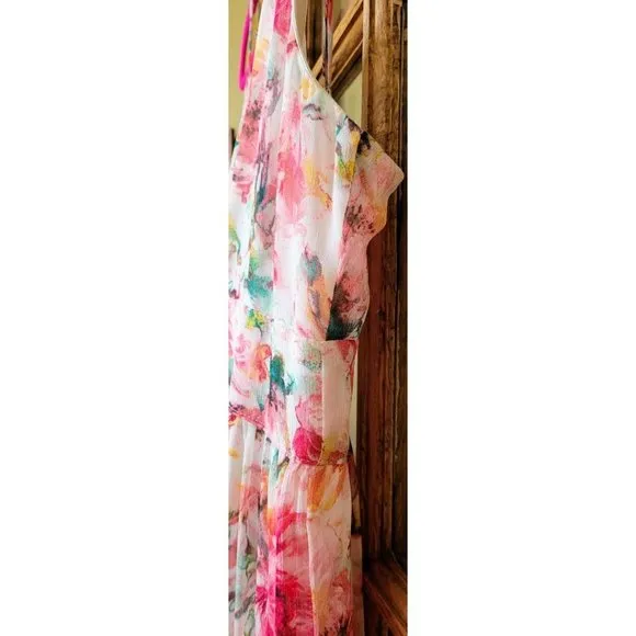 VICI V-Neck Multi Pink Floral Spaghetti Strap Smocked Tiered Maxi Dress SZ LG NW