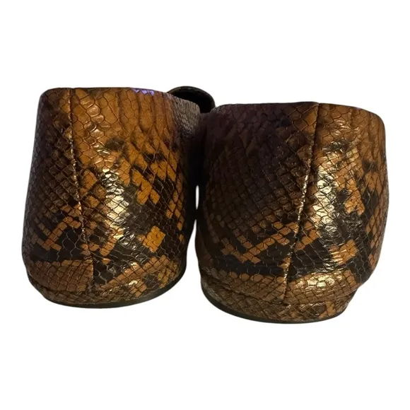 Vince Brown Snake Print Loafers Size 9
