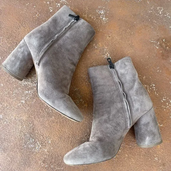 vince brown suede heeled boots sz 6