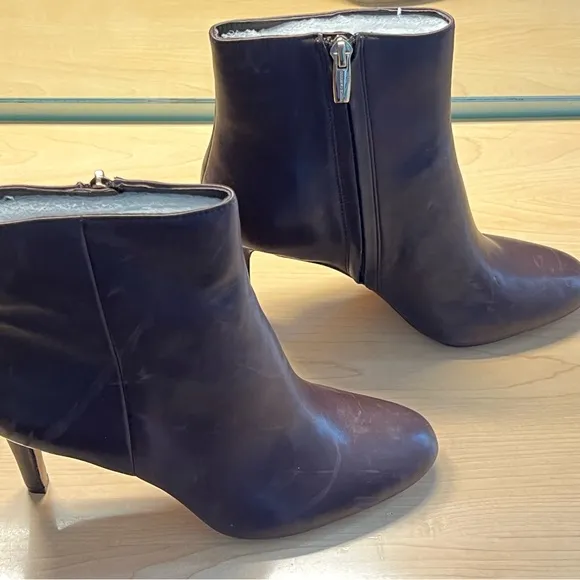 Vince Camuto ankle boots NWOT