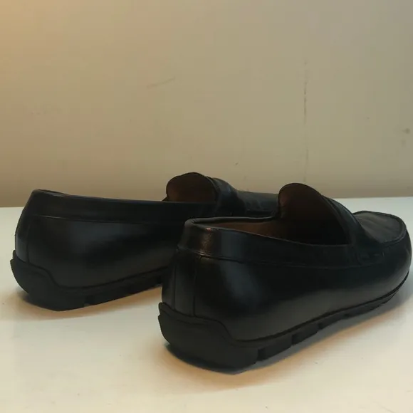 Vince Camuto Black Leather Driving Shoes Size 10