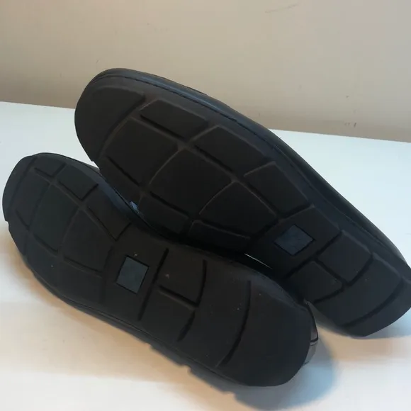 Vince Camuto Black Leather Driving Shoes Size 10