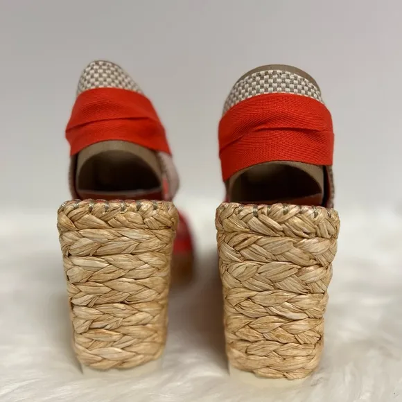 Vince Camuto Brisshel Wedge Ankle-Tie Sandal In Coral Red size 9 NWOB