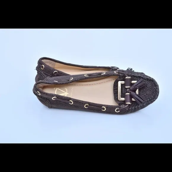 Vince Camuto Dakota tassel flats