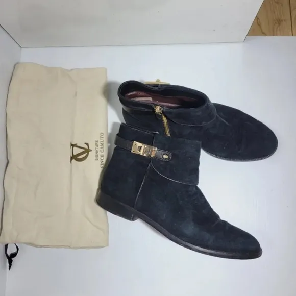 Vince Camuto flat ankle spring boots almond toe gold buckle suede black size 7