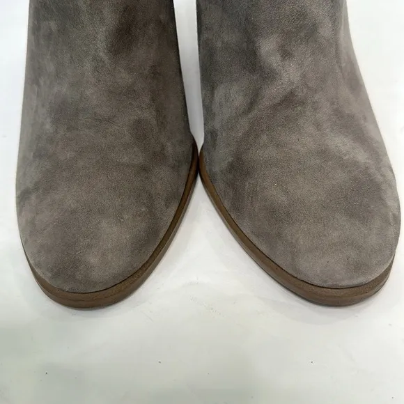 Vince Camuto Gray Chelsea Suede Heeled Ankle Boots with Cut Out Detail Round Toe