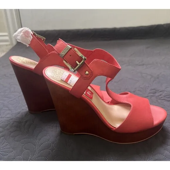 Vince Camuto Mathis Coral Leather Wooden Heel T-Strap Wedge Sandals SZ 8.5M Chic