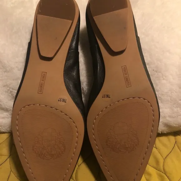 VINCE CAMUTO SOFT Italian Leather NEW, 7/37 PRICE 🏷️ DROP