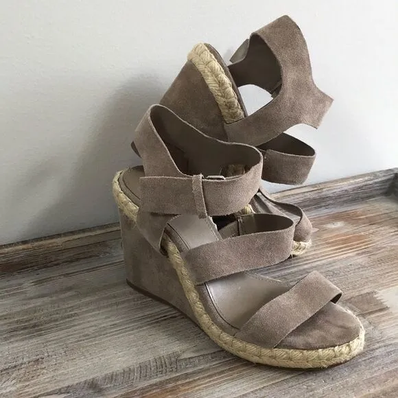 Vince Camuto 6 1/2 Gray Suede Espadrille Wedges Sandals 6.5