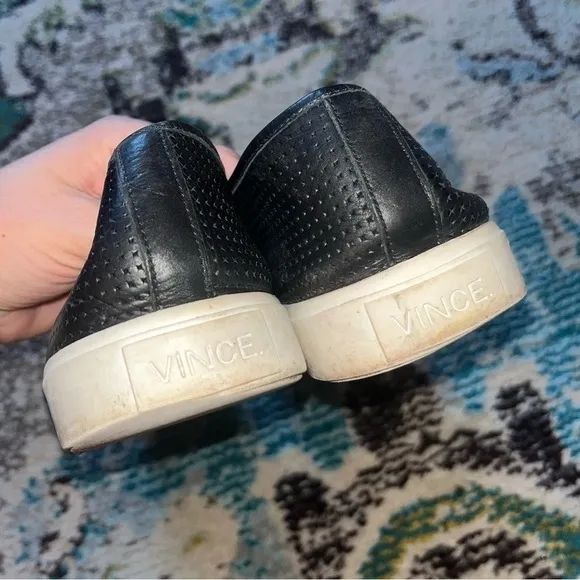 Vince leather black slide on shoes