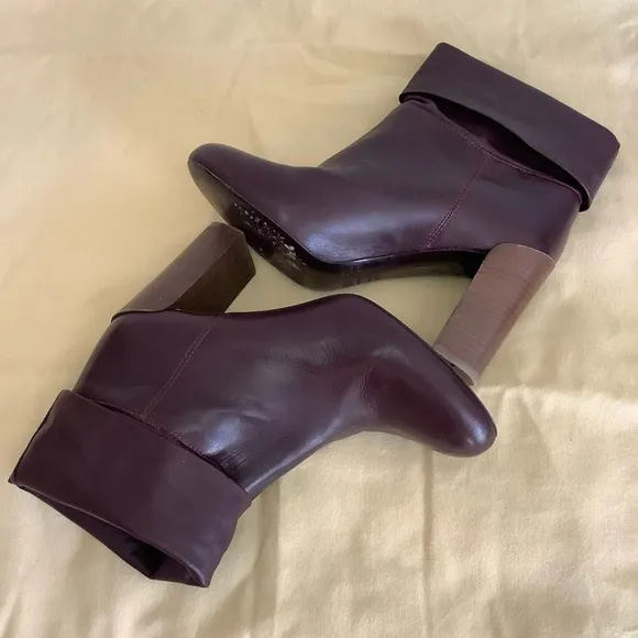 Vince Leather Fold Over Heeled Ankle Boots Sz-7
