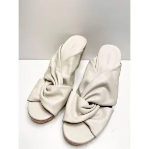 Vince Sandals Womens Size 9 Leather Espadrille Wedges in Off White