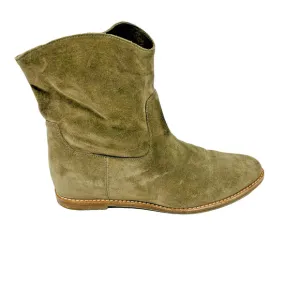 Vince Sinclair Flint Suede Booties 7.5 Taupe Flat Slouch Western Festival Boots