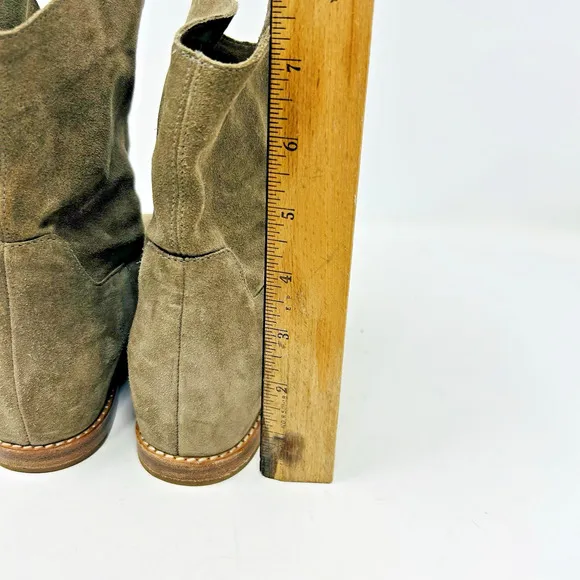 Vince Sinclair Flint Suede Booties 7.5 Taupe Flat Slouch Western Festival Boots