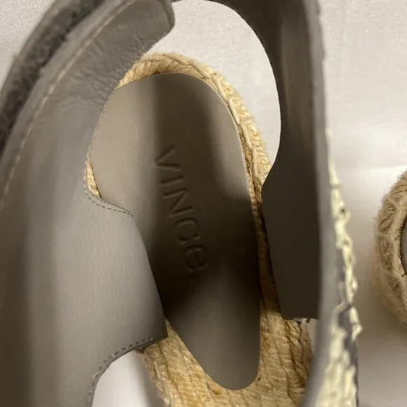 VINCE Sophie Snake Embossed Espadrille Ankle Strap Wedges Tan Size 7