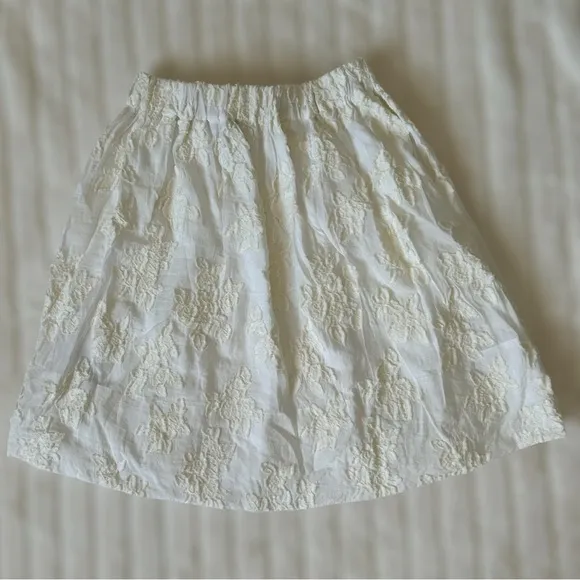 Vince White Floral Boho A-Line Skirt with Elastic Waist - Size XS