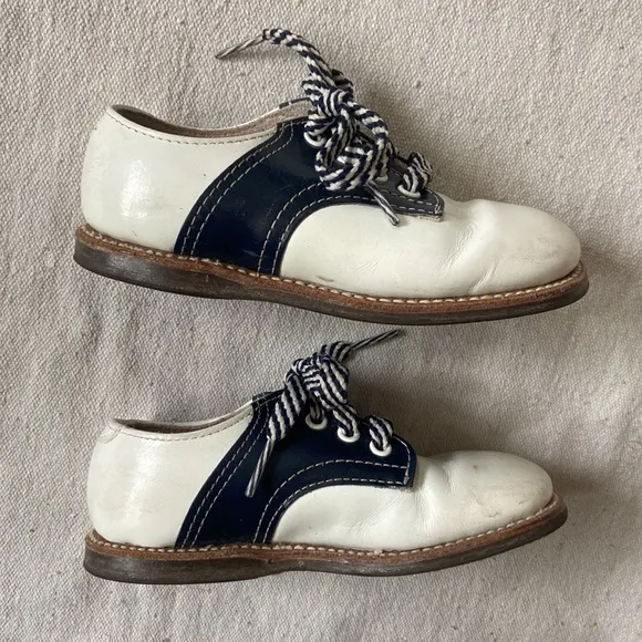 VINTAGE 50’s FLEETAIR Saddle Shoes Flats Lace Up Leather