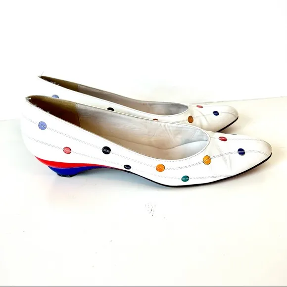Vintage 80s STUART WEITZMAN For MARTINIQUE Dot Wedge Kitten Heels—SZ 7.5