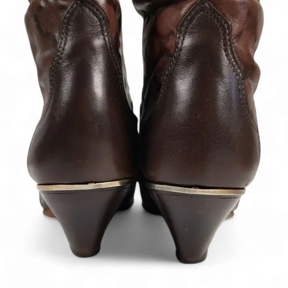 Vintage Acme Western Metal Tipped Boots Size 8.5M Brown Embossed Leather